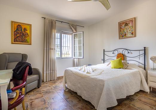 Villa in Elche