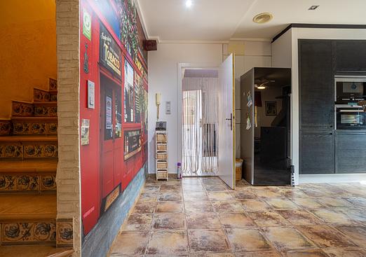 Villa in Elche