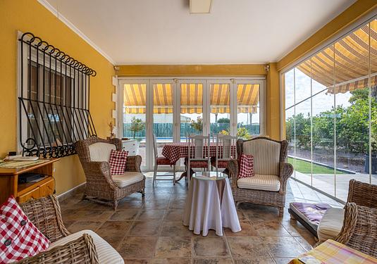 Villa in Elche