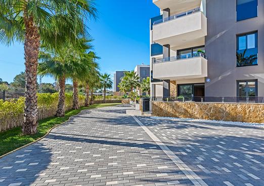 Apartment in Orihuela Costa