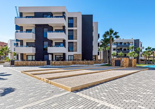 Apartment in Orihuela Costa