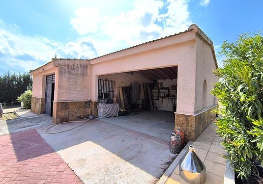 Villa in Yecla