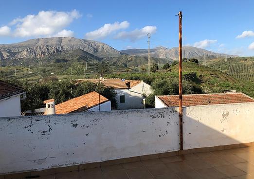 Town house in Bermejo