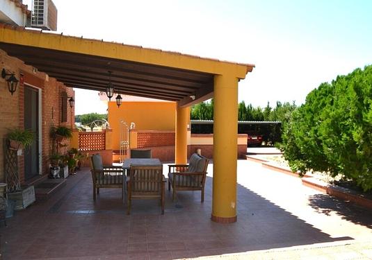 Finca in Lucena Del Puerto