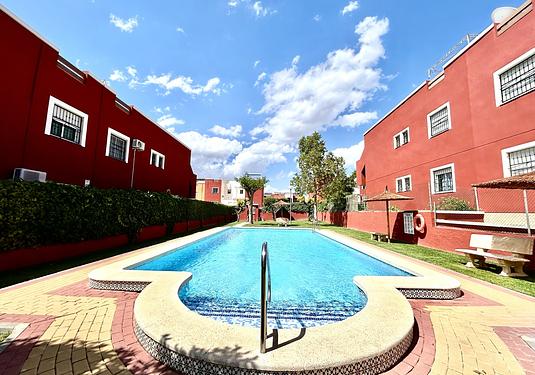 Apartment in Los Altos