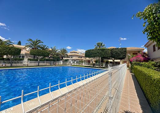 Bungalow in Orihuela Costa
