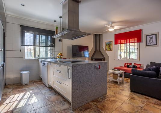 Villa in Elche