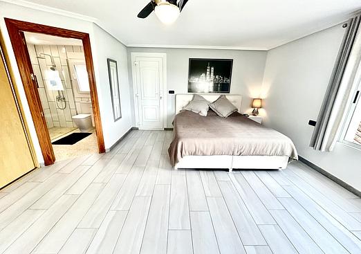 Villa in Catral