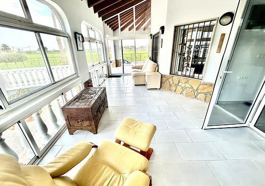 Villa in Catral