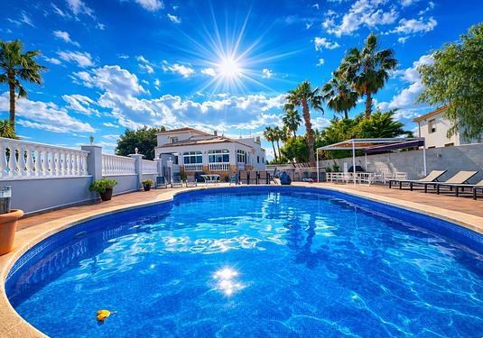 Villa in Catral