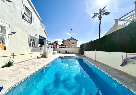 Villa in Pinar de Campoverde