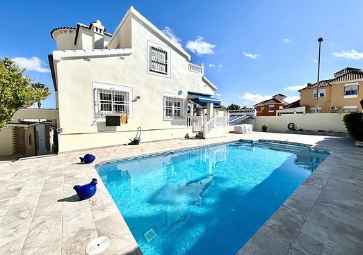 Villa in Pinar de Campoverde