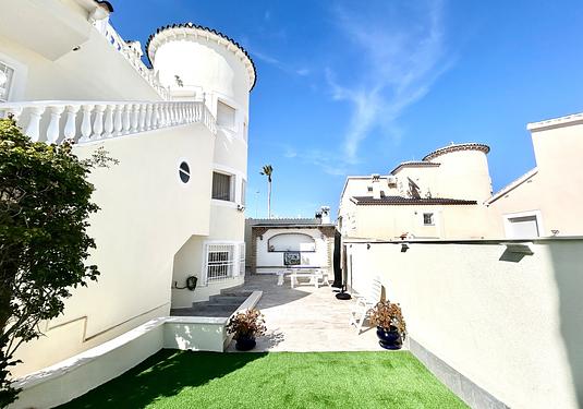 Villa in Pinar de Campoverde