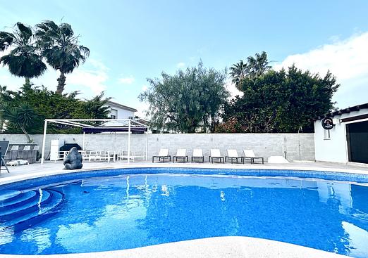 Villa in Catral