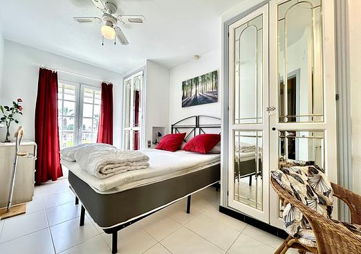 Apartment in Los Altos