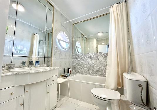 Apartment in Los Altos
