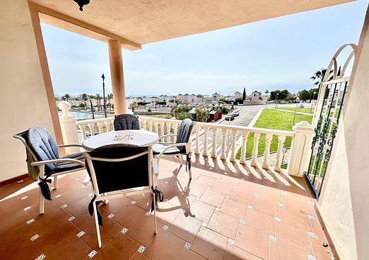 Apartment in Los Altos