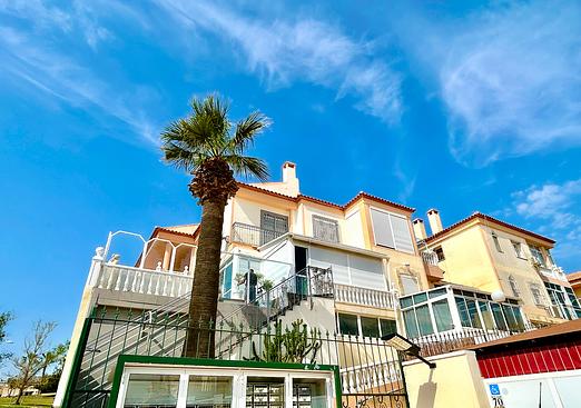 Apartment in Los Altos