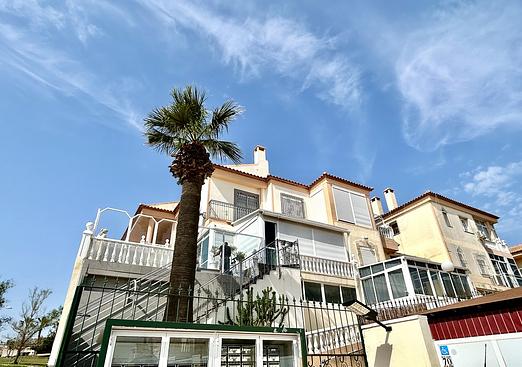 Apartment in Los Altos