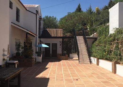 Country house in Pizarra