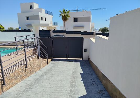 Villa in San Miguel de Salinas