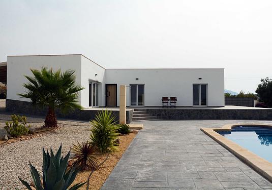 Country house in Macisvenda