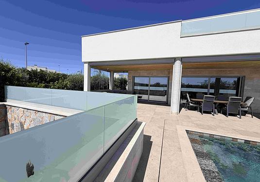 Villa in Benijofar