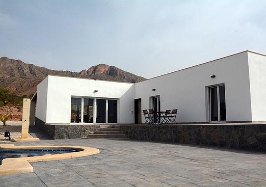 Country house in Macisvenda