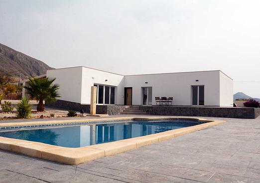 Country house in Macisvenda