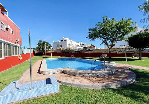 Apartment in Los Altos