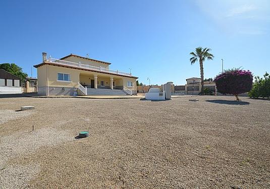 Villa in Campos del Río