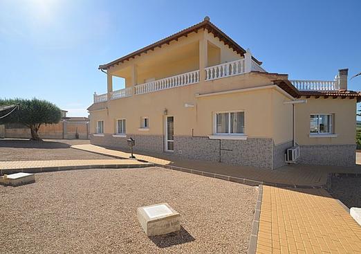 Villa in Campos del Río
