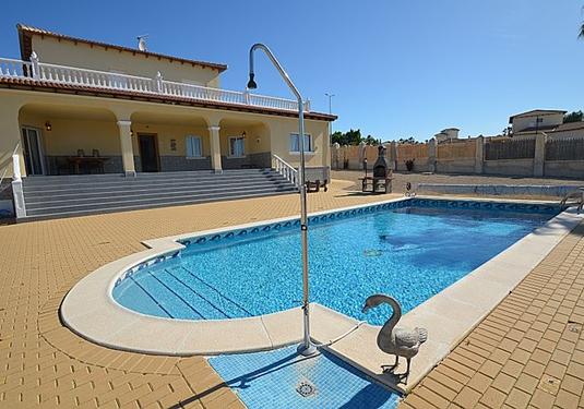 Villa in Campos del Río