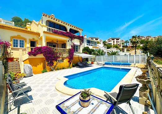 Villa in Orihuela Costa