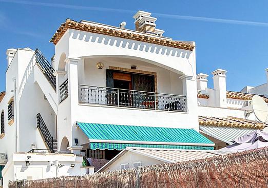 Apartment in Orihuela Costa