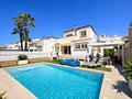 Villa in Los Dolses