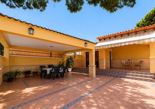 Semi detached in Orihuela Costa