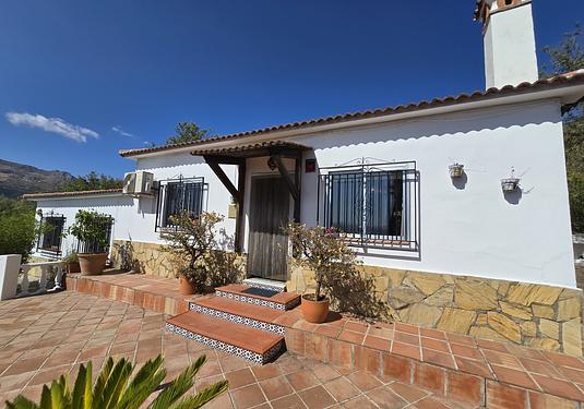 Villa in Alcaucín