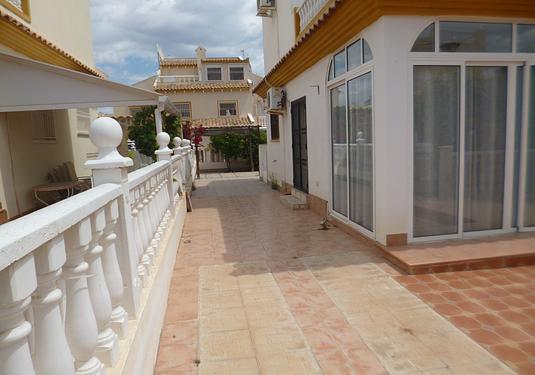 Town house in Playa Flamenca