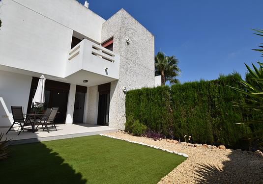 Apartment in Algorfa