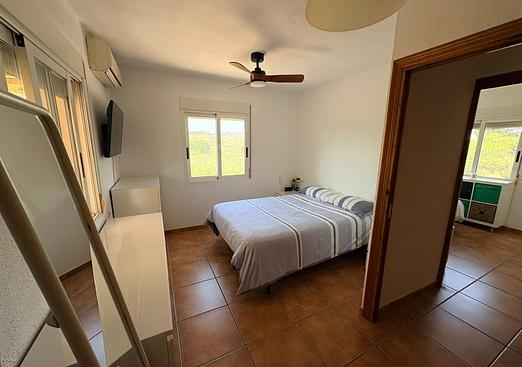 Villa in Canadas De San Pedro