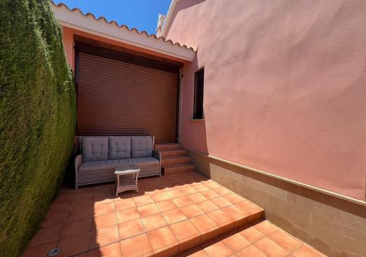 Villa in Algorfa