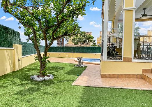 Villa in Orihuela Costa