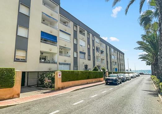 Apartment in Orihuela Costa