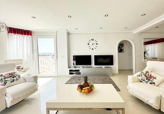 Villa in San Miguel de Salinas