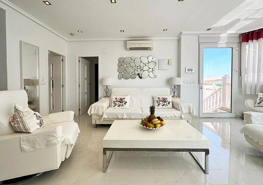 Villa in San Miguel de Salinas