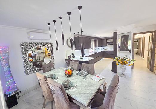 Villa in Crevillent
