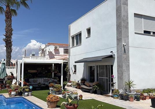 Villa in Torrevieja