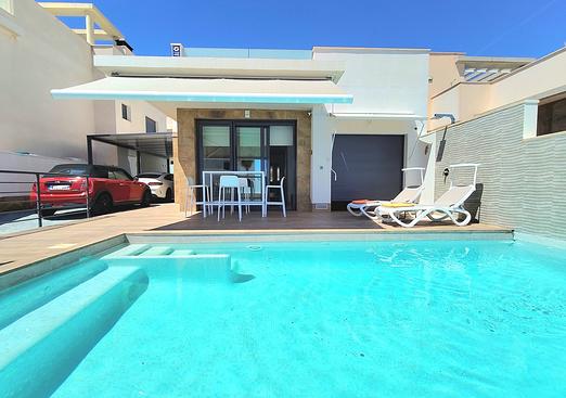 Villa in San Miguel de Salinas