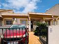Town house in Daya Nueva